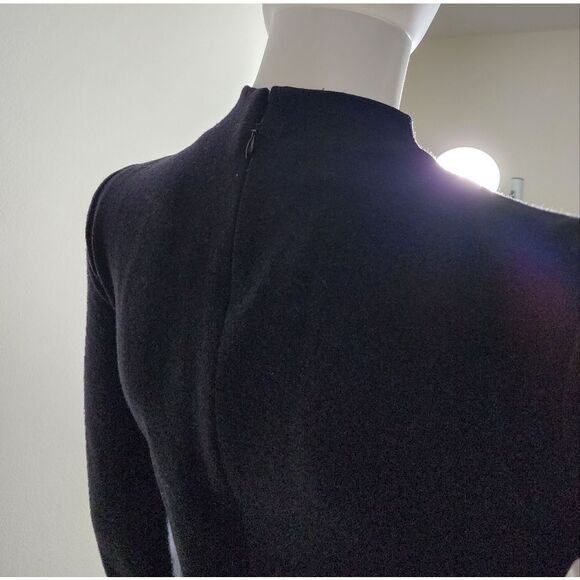 Anne Klein - Picture 9 of 11